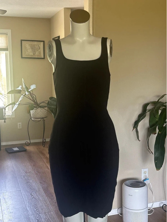 Dresses & Skirts - House of Harlow Black Dress Size s